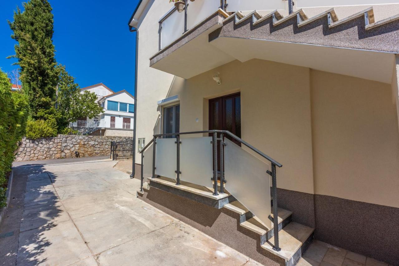 Apartments Star By The Sea Чижичи Экстерьер фото